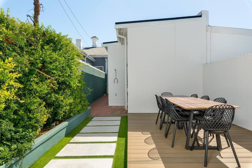 Holiday home Trendy Heritage In Woodstock Cape Town