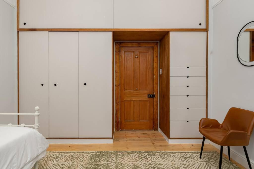 Trendy Heritage In Woodstock Holiday home